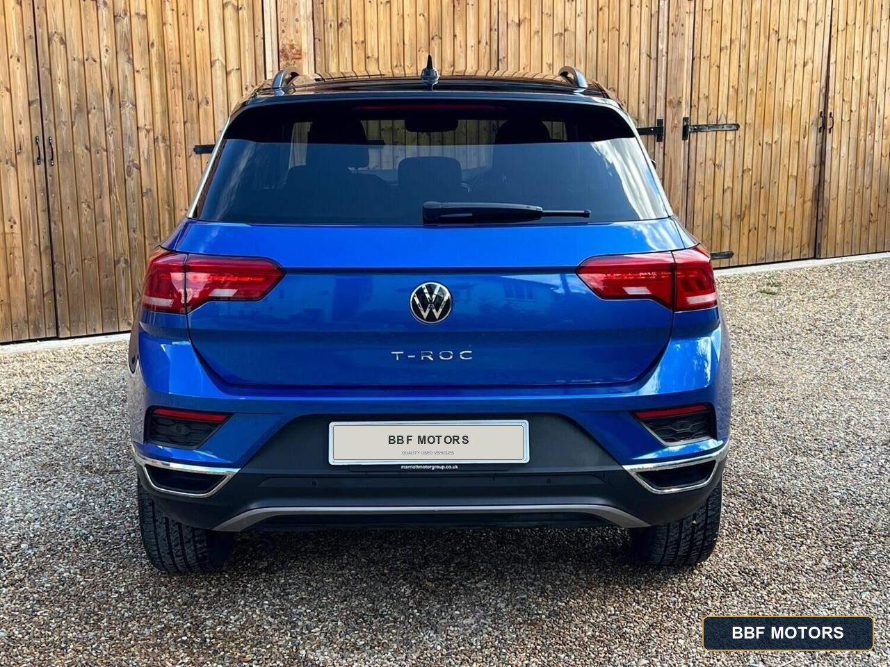 2021 Volkswagen T-Roc 2.0 TDI Design Euro 6 (s/s) 5dr — photo 4