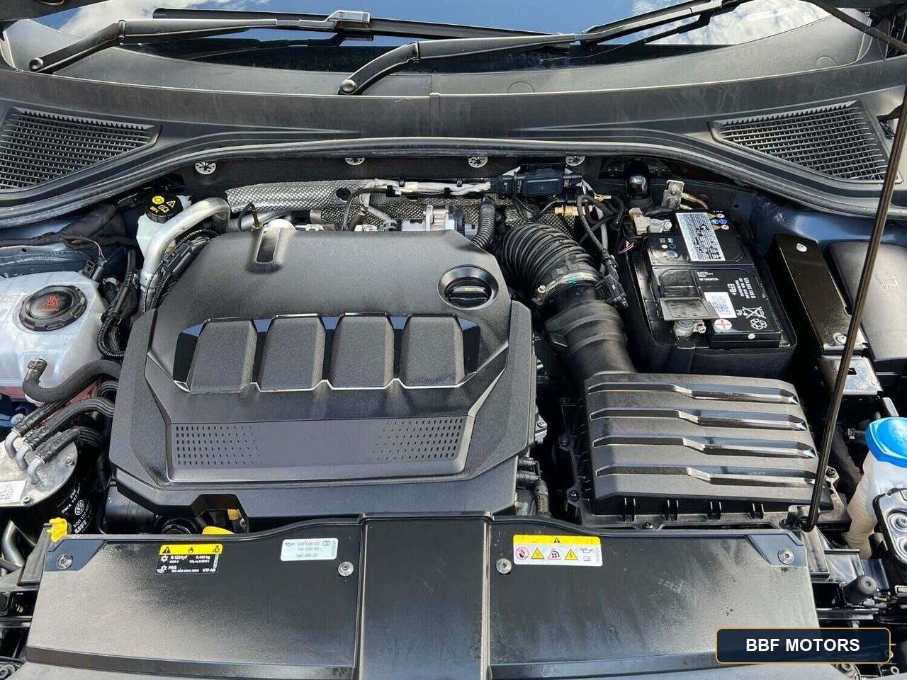 2021 Volkswagen T-Roc 2.0 TDI Design Euro 6 (s/s) 5dr — photo 12