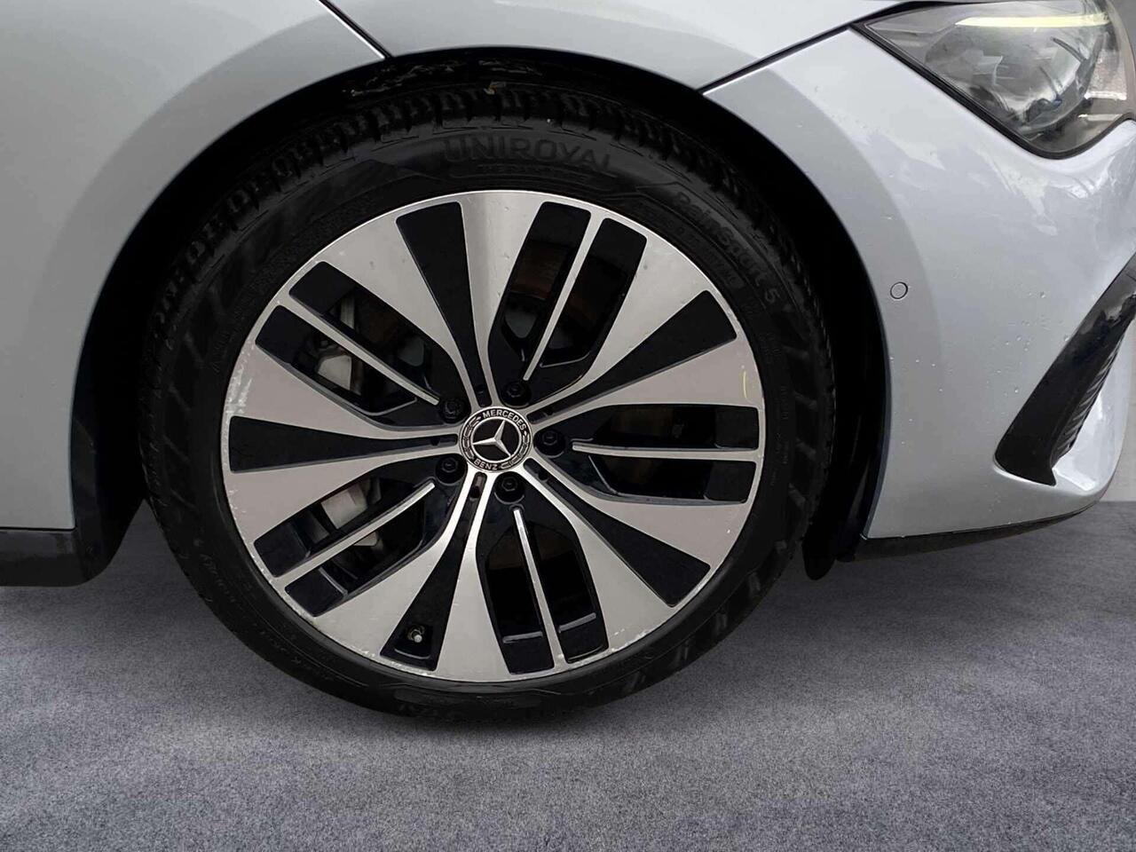 2022 Mercedes-Benz EQE EQE 350+ 91kWh Exclusive Luxury Auto 4dr — photo 11