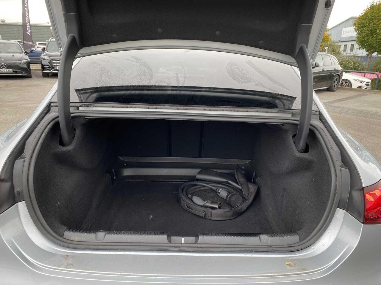 2022 Mercedes-Benz EQE EQE 350+ 91kWh Exclusive Luxury Auto 4dr — photo 15