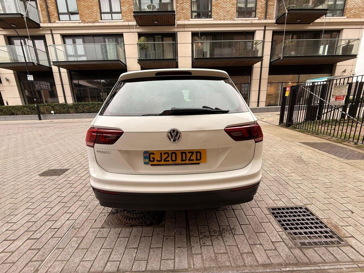 2020 Volkswagen Tiguan 1.5 TSI EVO Match DSG Euro 6 (s/s) 5dr — photo 3