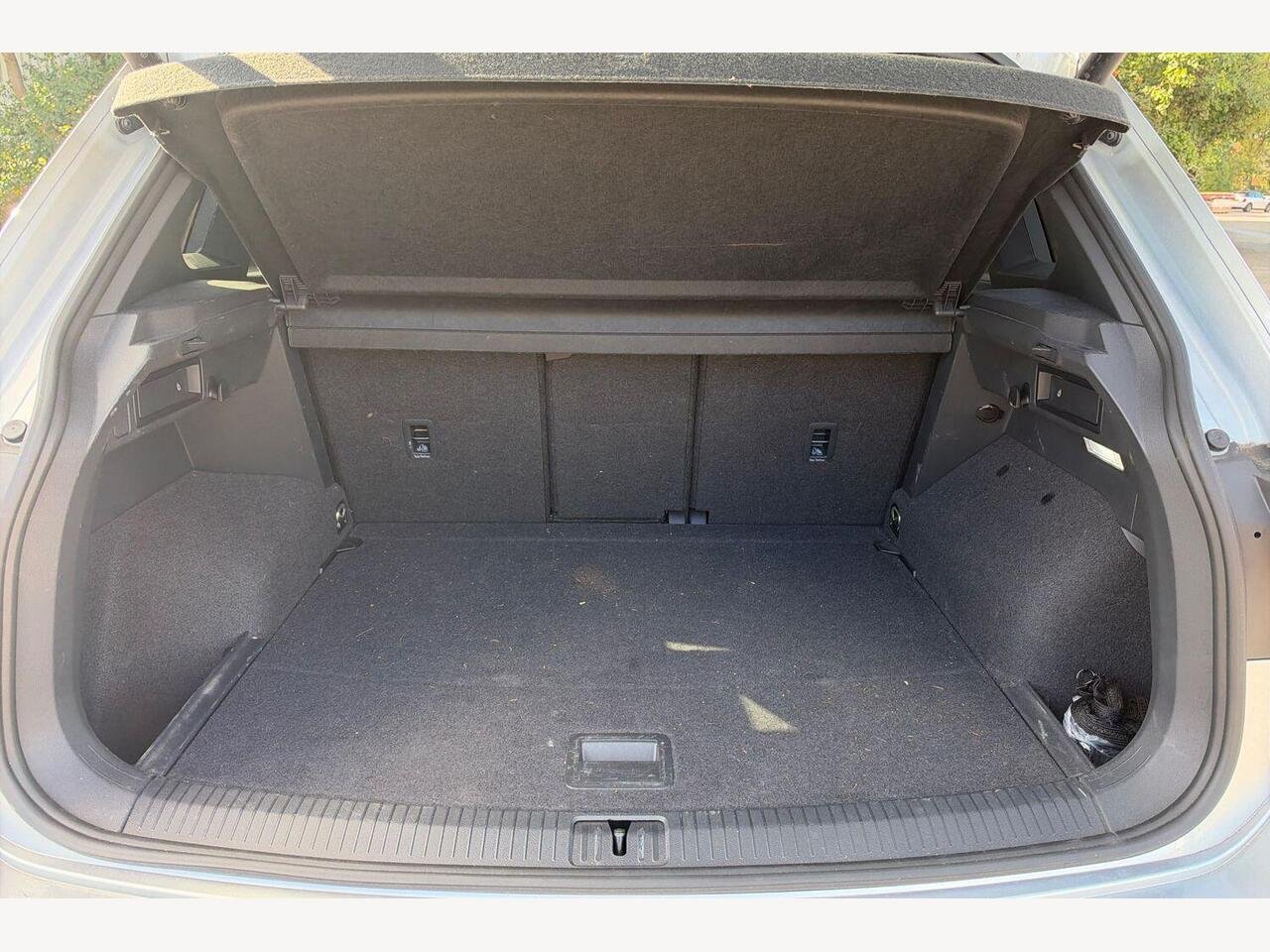 2024 Volkswagen Tiguan 2.0 TDI Black Edition DSG Euro 6 (s/s) 5dr — photo 11