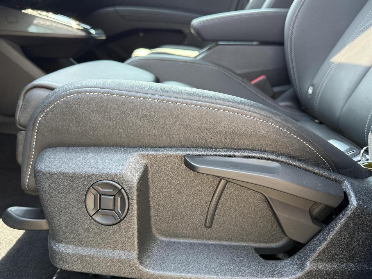 2023 Audi Q4 e-tron 40 Edition 1 Sportback Auto 5dr 82kWh — photo 10