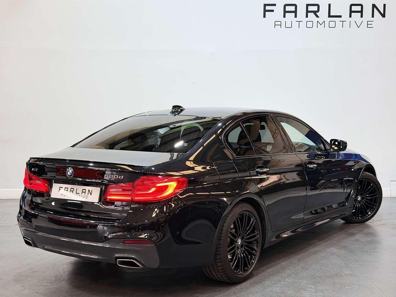 2018 BMW 5 Series 2.0 520d M Sport Auto xDrive Euro 6 (s/s) 4dr — photo 5