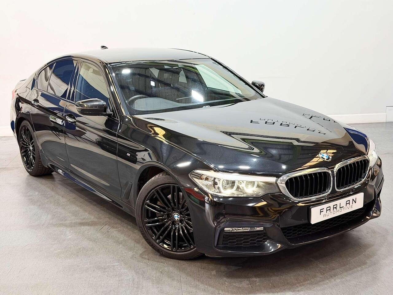 2018 BMW 5 Series 2.0 520d M Sport Auto xDrive Euro 6 (s/s) 4dr — photo 9