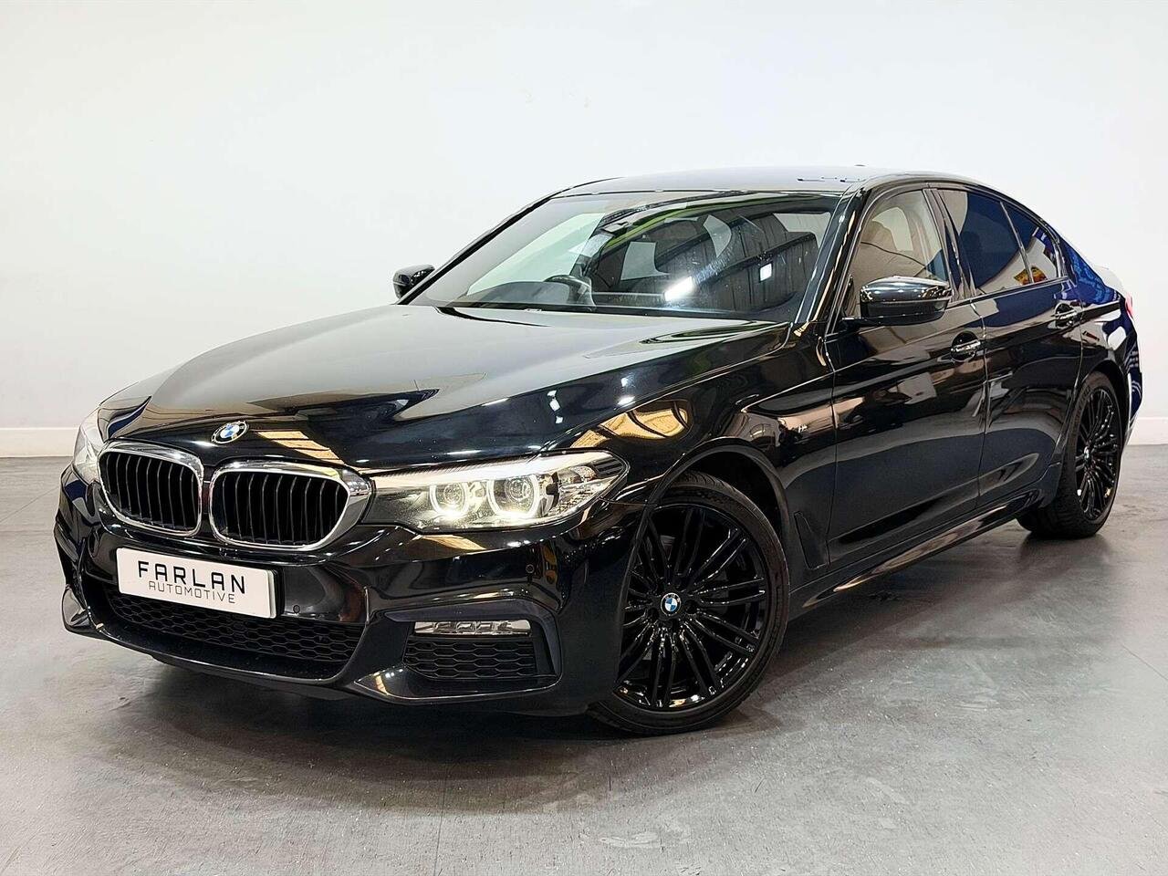 2018 BMW 5 Series 2.0 520d M Sport Auto xDrive Euro 6 (s/s) 4dr — photo 13