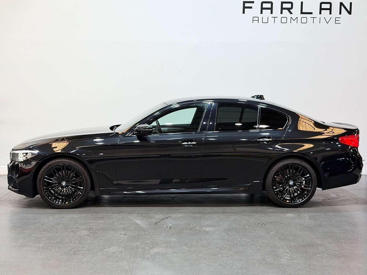 2018 BMW 5 Series 2.0 520d M Sport Auto xDrive Euro 6 (s/s) 4dr — photo 14
