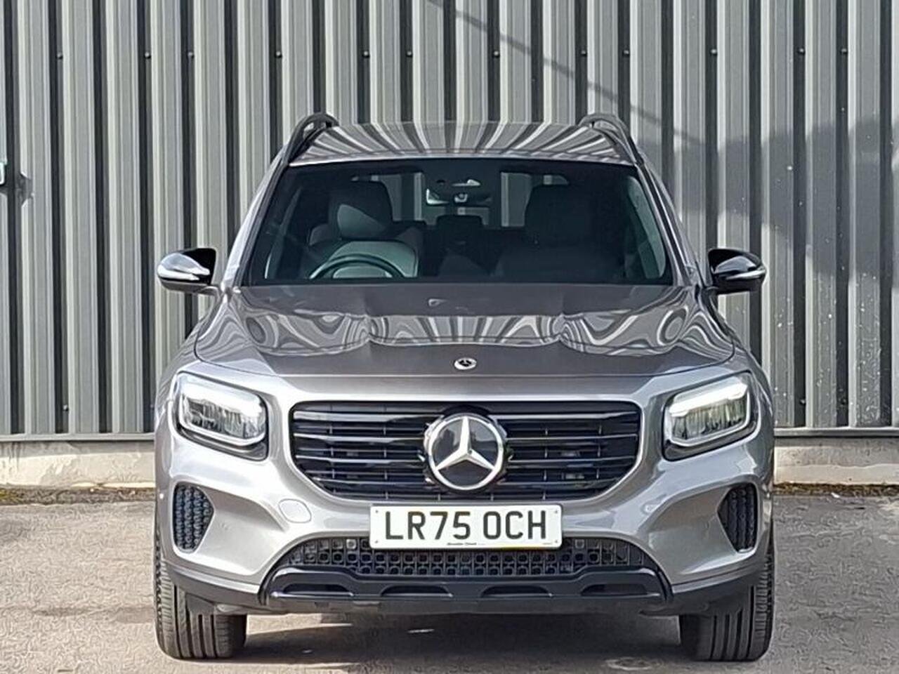 2025 Mercedes-Benz GLB 1.3 GLB200h MHEV Sport (Executive) 7G-DCT Euro 6 (s/s) 5dr — photo 14